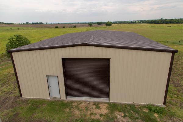 Standard Series - Garage - 24' x 30' x 11' - Mueller, Inc