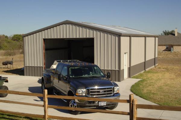 Custom Steel Living Spaces, Barn Homes - Mueller, Inc